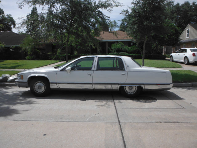 Chassis for a fiberglass custom body car WITH 120 inch WB 1993 Cadillac Brougham