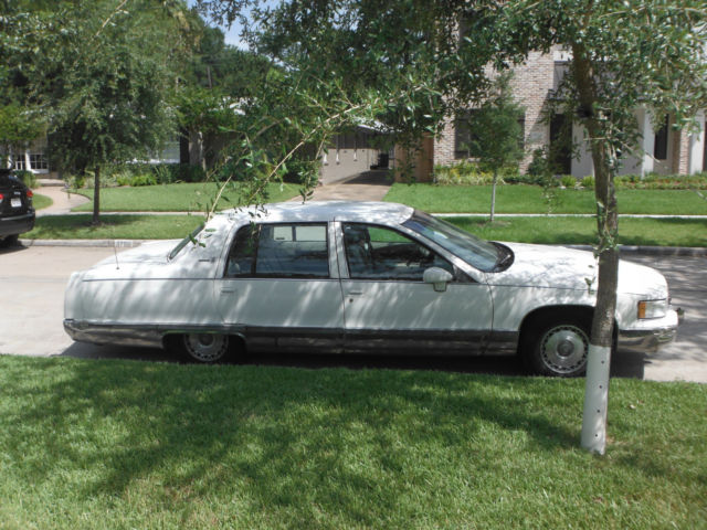 1993 Cadillac Brougham - photo 3