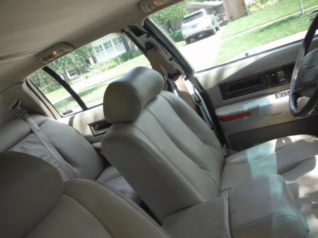 1993 Cadillac Brougham - photo 6
