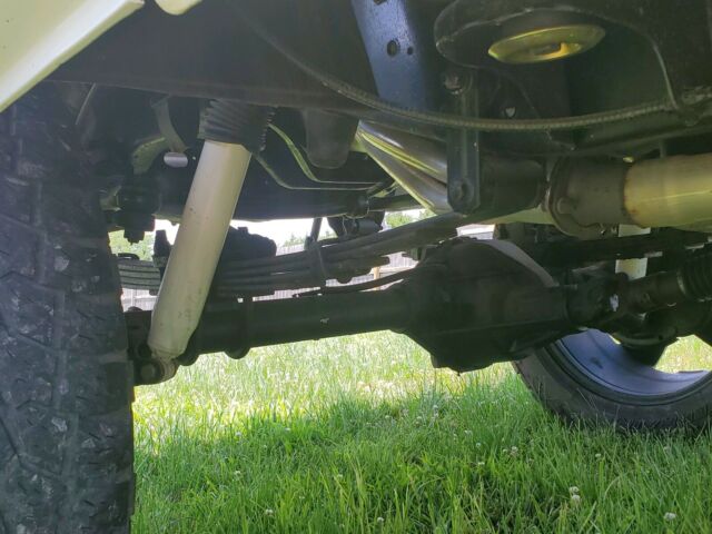 1985 Chevrolet C/K Pickup 2500 - photo 10