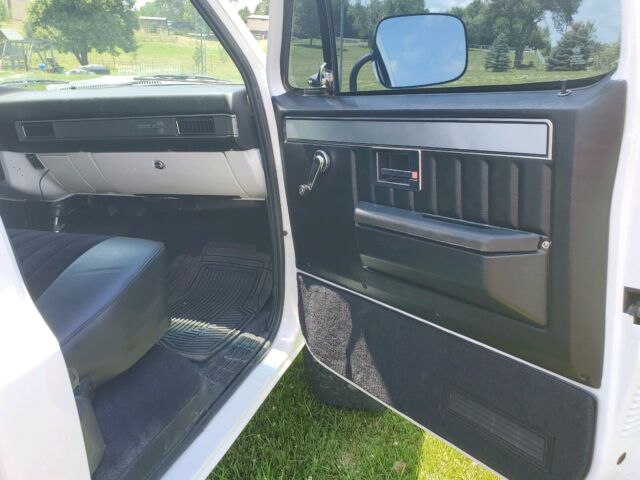 1985 Chevrolet C/K Pickup 2500 - photo 6