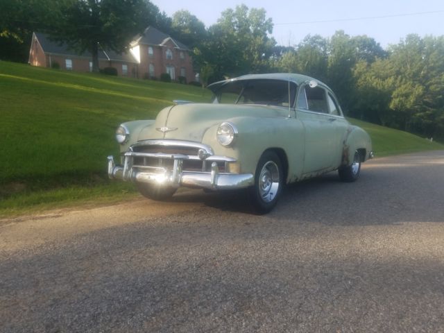 Check1949 Chevrolet Deluxe Sport Coupe 1949 Chevrolet Fleetline Sport Coupe