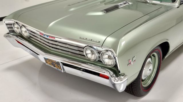 Chevelle 300 Big Block Post Sedan "Sleeper" Muscle Car 1967 Chevrolet Chevelle Post