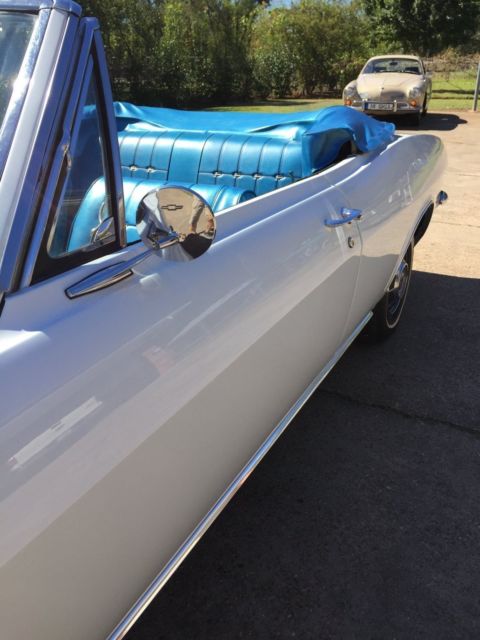 1966 Chevrolet Corvair Monza - photo 3