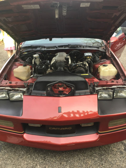 1987 Chevrolet Camaro Iroc Z - photo 9