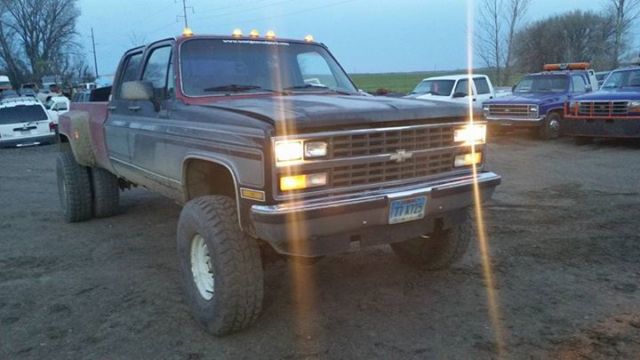 Chevrolet 1 ton 4x4 Crew cab 3+3 6in lift, Dana 60 1985 Chevrolet C/K Pickup 3500 Silverado
