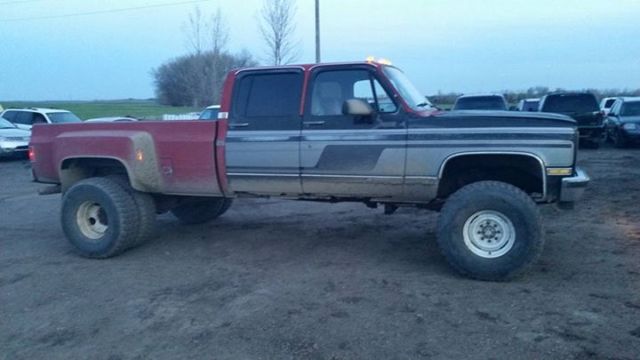 1985 Chevrolet C/K Pickup 3500 Silverado - photo 3