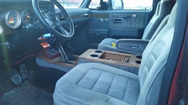 1985 Chevrolet C/K Pickup 3500 Silverado - photo 8