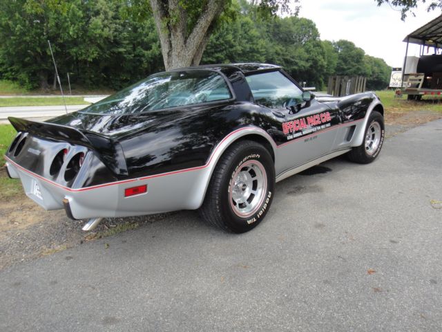 1978 Chevrolet Corvette 1978 INDY 500 PACE CAR - photo 2
