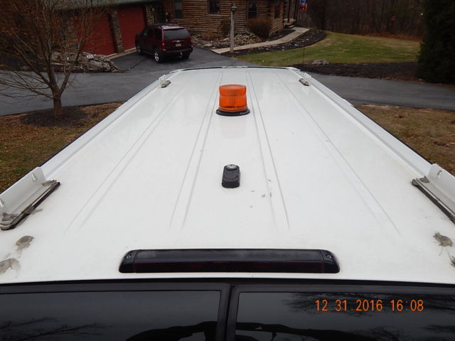 1994 Chevrolet Suburban CHEYENNE 4WD - photo 4