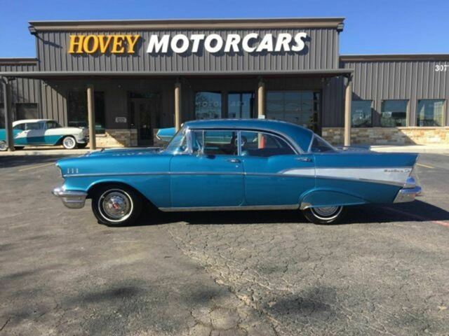 Chevrolet 3283 v8 350 turbo automatic ..take a look 1957 Chevrolet Bel Air Hardtop 57 sedan 283 v8