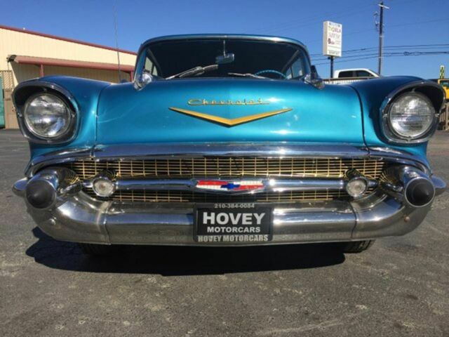 1957 Chevrolet Bel Air Hardtop 57 sedan 283 v8 - photo 4