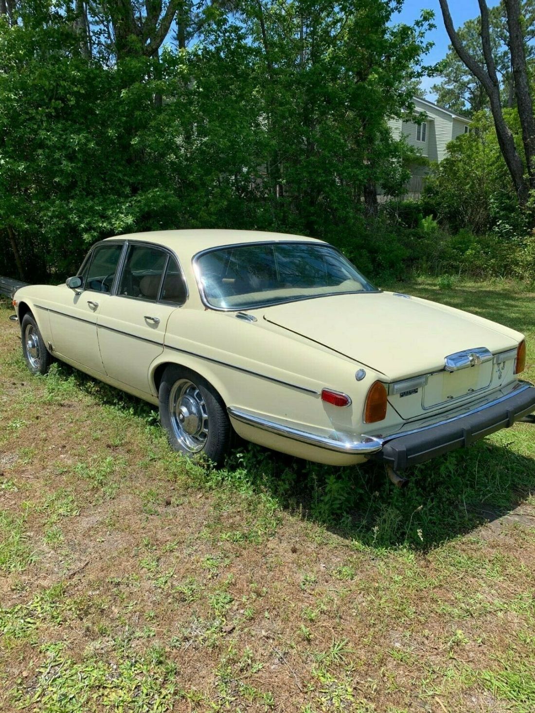 1974 Jaguar XJ6 - photo 9