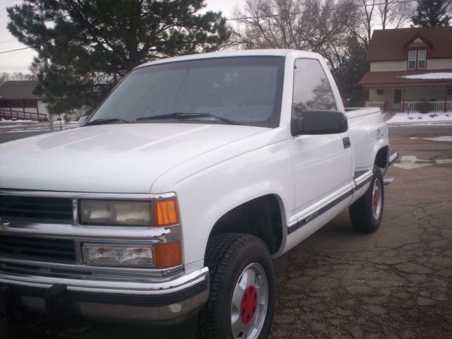 1993 Chevrolet Silverado 1500 SILVERADO - photo 2