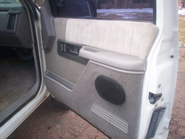 1993 Chevrolet Silverado 1500 SILVERADO - photo 4