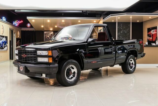 Chevrolet 454 SS! Only 57 Actual Miles, 2 Owners, 454ci V8, Automatic, Original 1990 Chevrolet C1500 454 SS Pickup