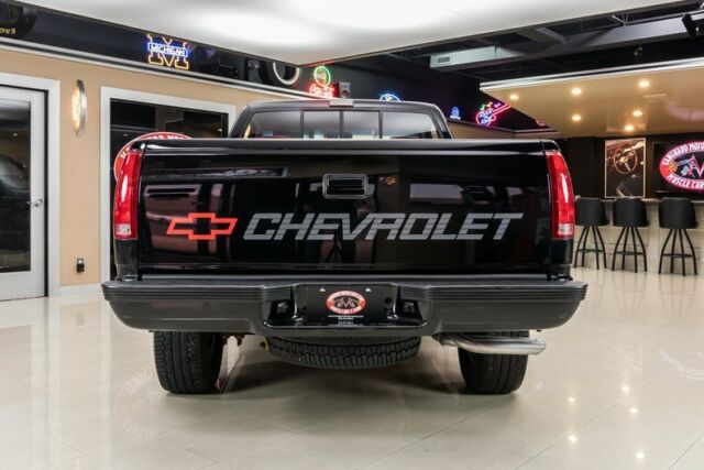 1990 Chevrolet C1500 454 SS Pickup - photo 12
