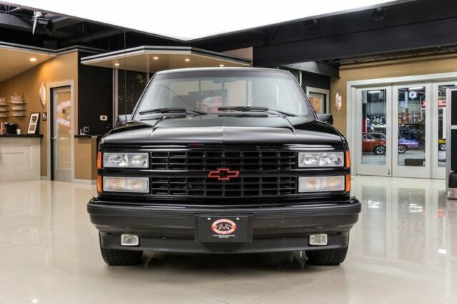 1990 Chevrolet C1500 454 SS Pickup - photo 6