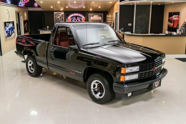 1990 Chevrolet C1500 454 SS Pickup - photo 8