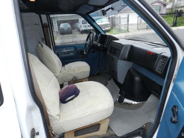 1989 Chevrolet Astro WB RWD - photo 7