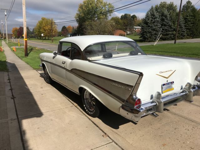 1957 Chevrolet Bel Air/150/210 2 Door Hardtop - photo 8
