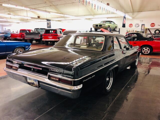 1966 Chevrolet Bel Air/150/210 -Rare Muscle Car-Big Block 454-5 Speed Transmissio - photo 13