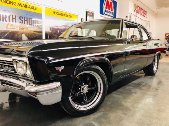 1966 Chevrolet Bel Air/150/210 -Rare Muscle Car-Big Block 454-5 Speed Transmissio - photo 3