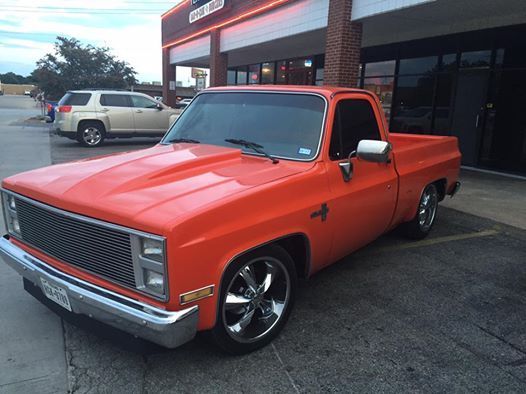 Chevrolet C10 383 Stroker Short Bed 20" Foose Legend Wheels Belltech 6-4 drop 1987 Chevrolet C-10 Silverado