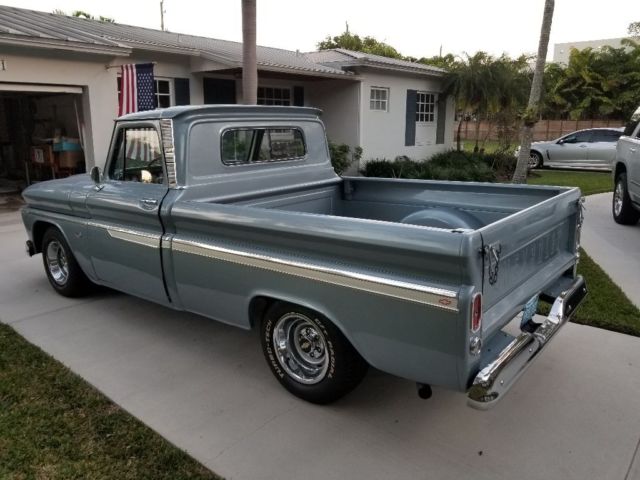 1966 Chevrolet C-10 Custom - photo 3