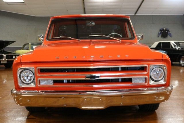 1967 Chevrolet C-10 Custom Pro Touring - photo 10