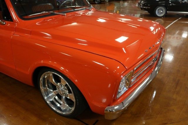 1967 Chevrolet C-10 Custom Pro Touring - photo 11