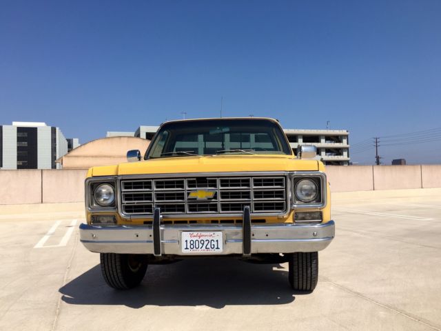 1977 Chevrolet C/K Pickup 2500 Silverado trim in good condition - photo 2