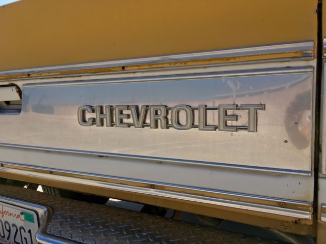 1977 Chevrolet C/K Pickup 2500 Silverado trim in good condition - photo 5