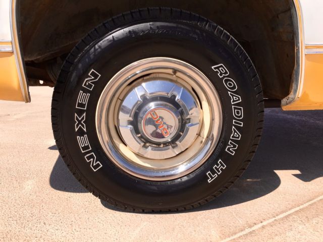 1977 Chevrolet C/K Pickup 2500 Silverado trim in good condition - photo 8