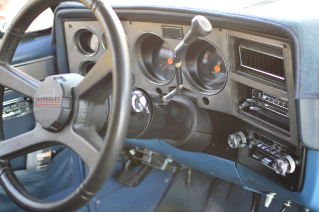 1986 Chevrolet Suburban - photo 9
