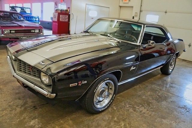 1969 Chevrolet Camaro Z28 - photo 3