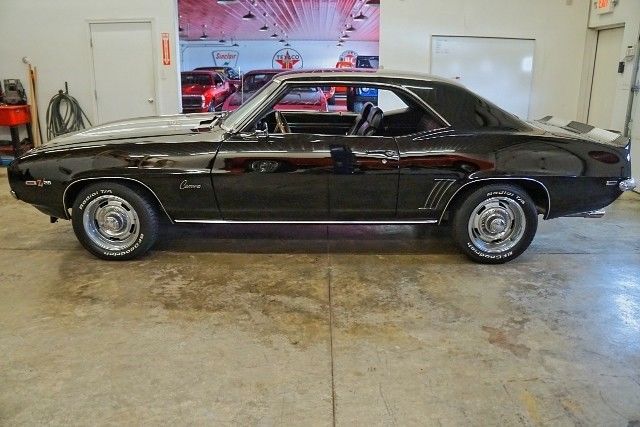1969 Chevrolet Camaro Z28 - photo 7