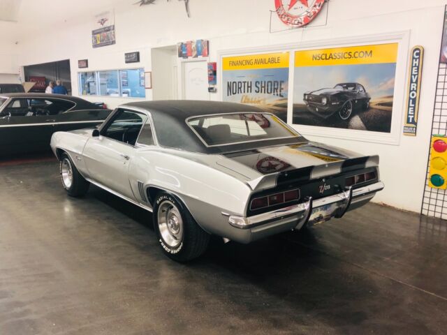 1969 Chevrolet Camaro -CORTEZ SILVER NICE MUSCLE CAR-SEE VIDEO - photo 13