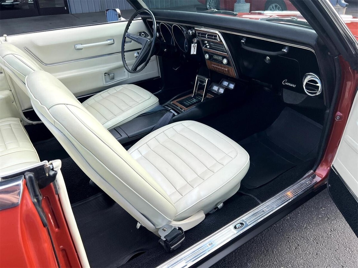 1968 Chevrolet Camaro - photo 13