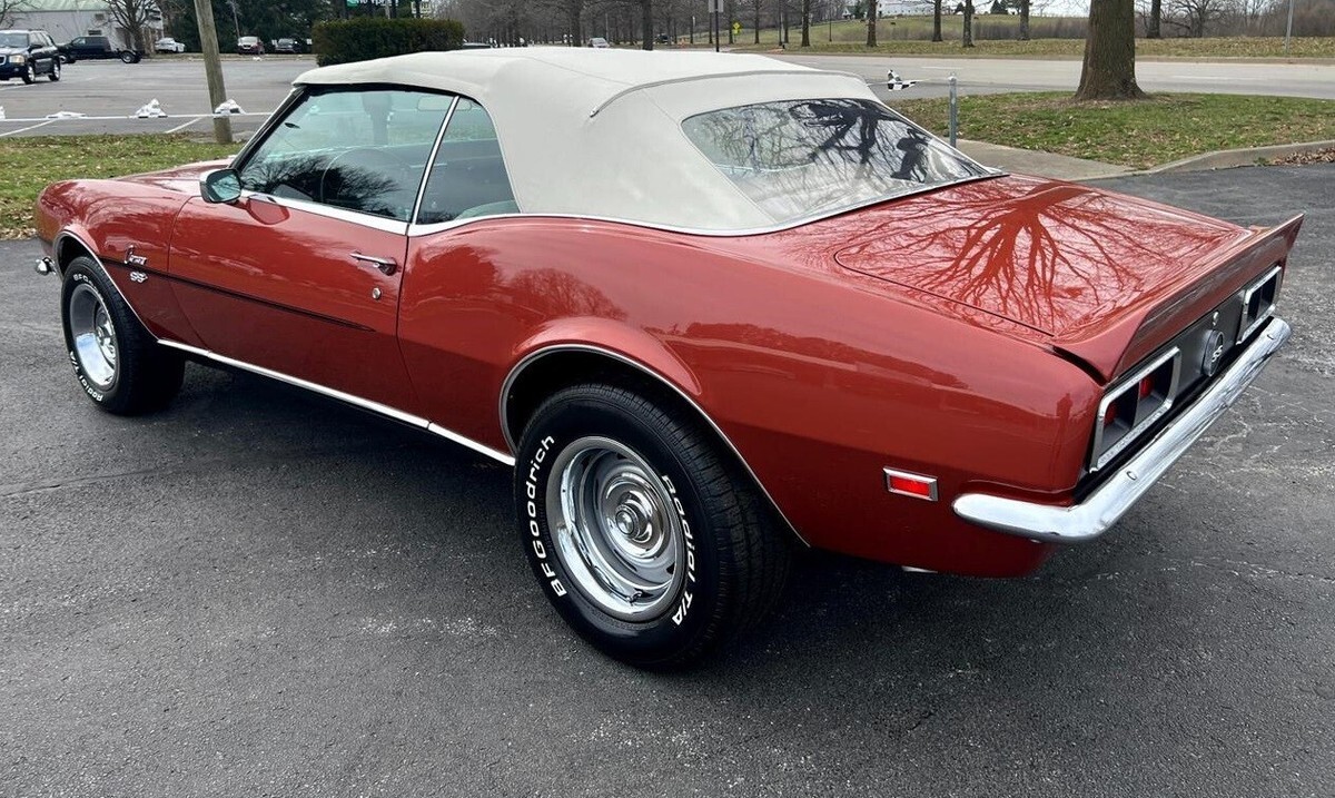 1968 Chevrolet Camaro - photo 9