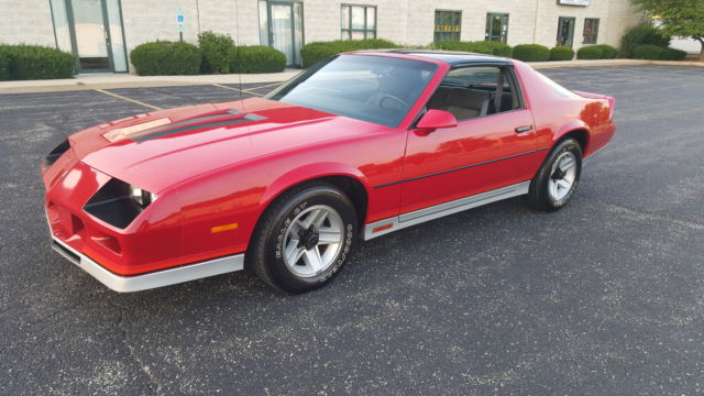 1984 Chevrolet Camaro - photo 3
