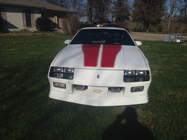 1992 Chevrolet Camaro Z28 - photo 3