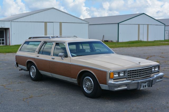 1982 Chevrolet Caprice - photo 2