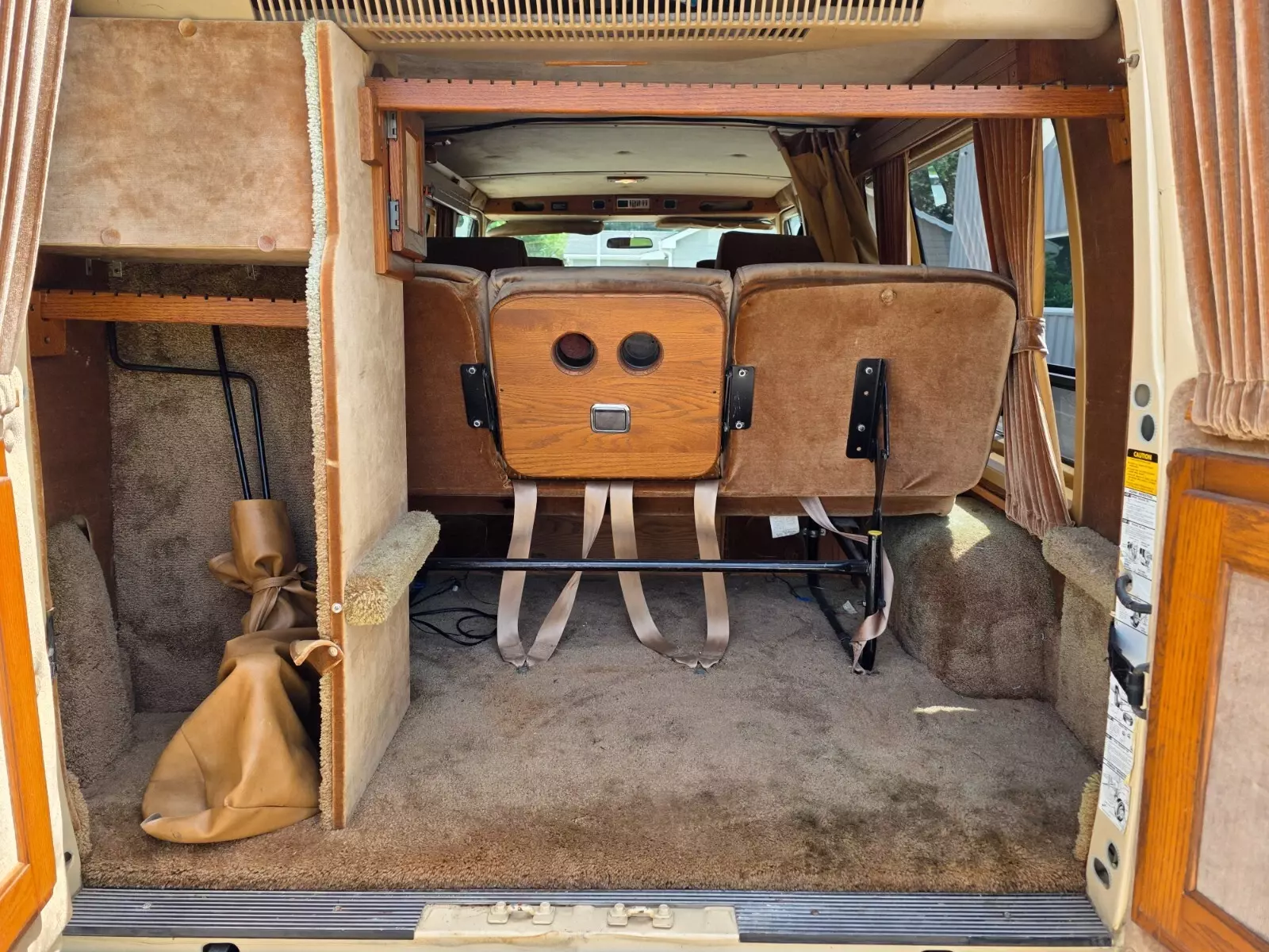 1985 Chevrolet G20 Van - photo 11