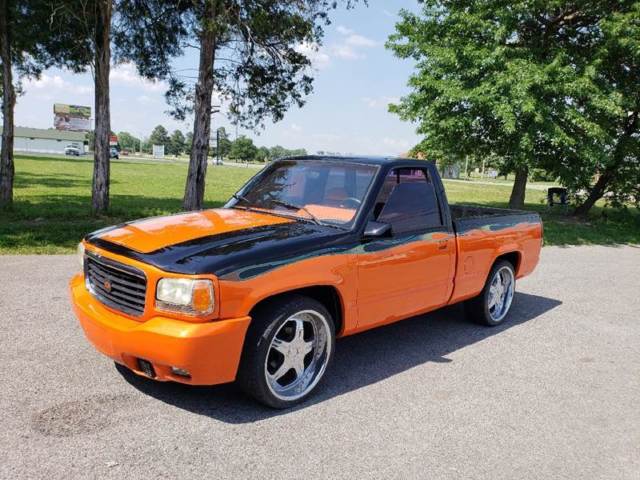 1988 Chevrolet C/K Pickup 1500 C1500 Silverado 2dr Standard Cab SB