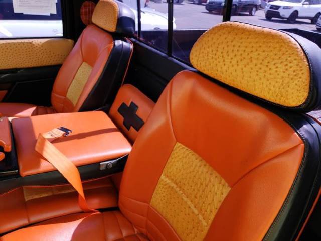 1988 Chevrolet C/K Pickup 1500 C1500 Silverado 2dr Standard Cab SB - photo 4