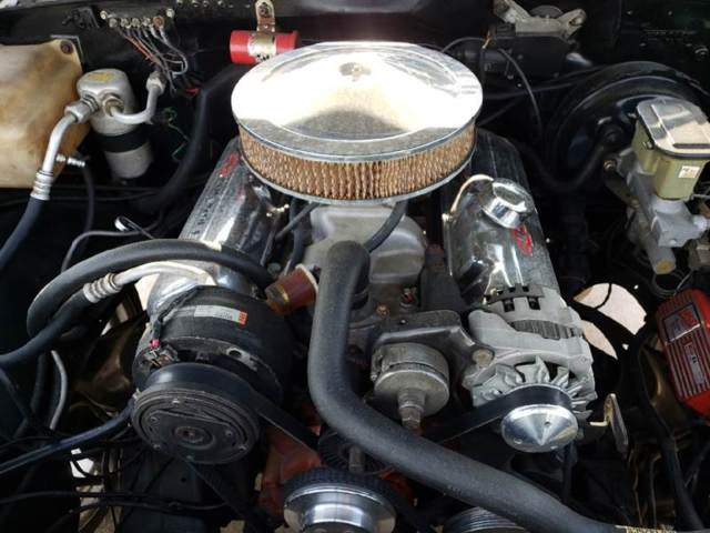 1988 Chevrolet C/K Pickup 1500 C1500 Silverado 2dr Standard Cab SB - photo 7