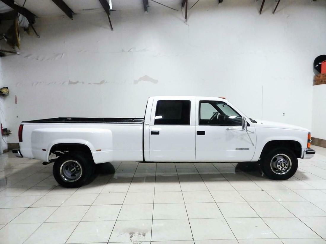 1994 Chevrolet C/K Pickup 3500 - photo 9