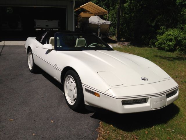 1988 Chevrolet Corvette 35 Anniversary Edition - photo 2