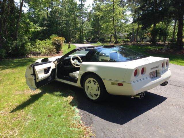 1988 Chevrolet Corvette 35 Anniversary Edition - photo 6